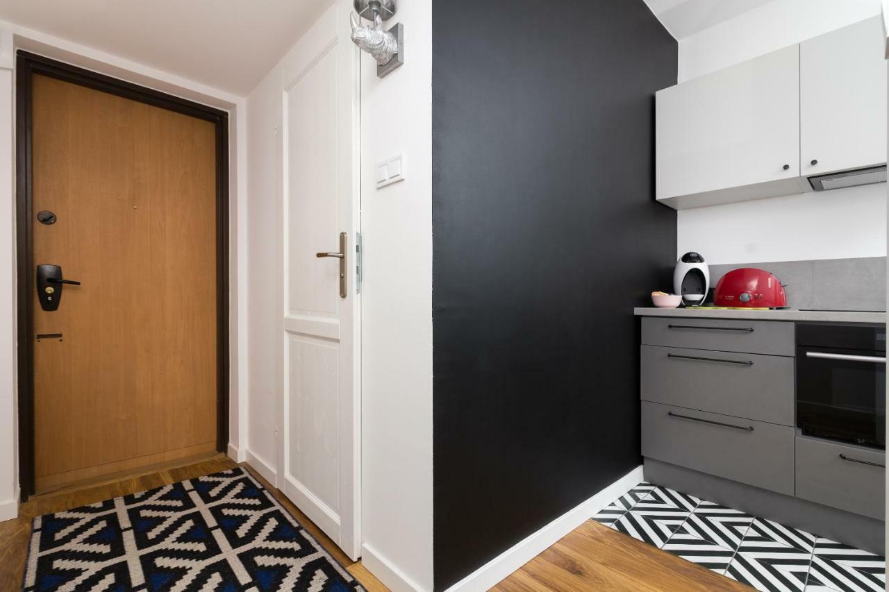 Independence Museum Charming Apartment Βαρσοβία Εξωτερικό φωτογραφία